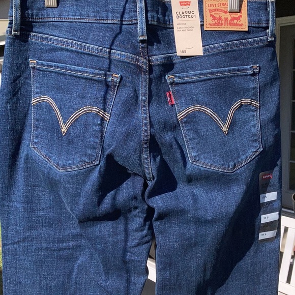 NWT Host Pick 6/4 Levi's Classic Boot Cut Jeans MSRP $59.50 - Picture 10 of 10